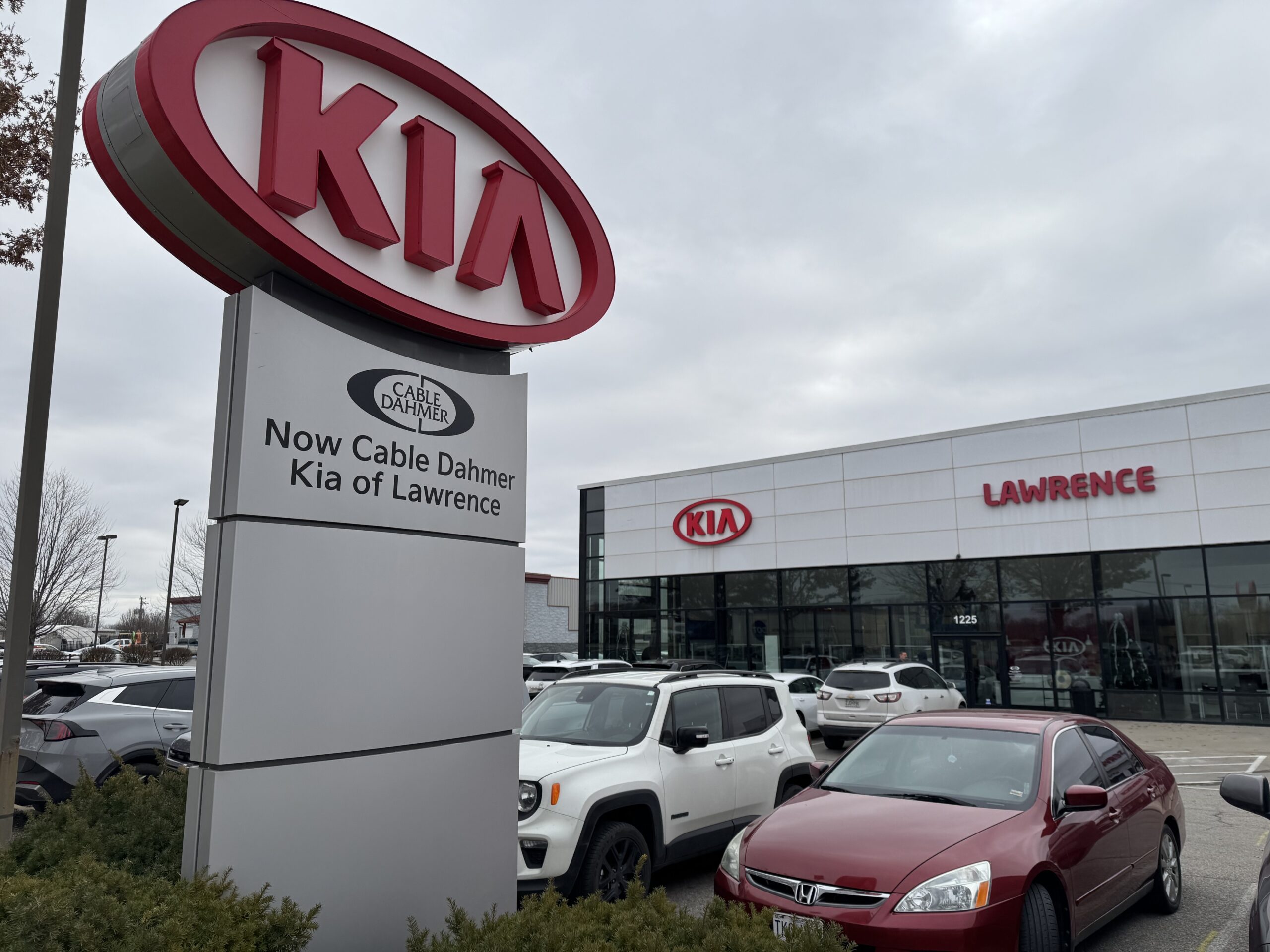 Town Talk | Kansas City-based Cable Dahmer dealership buys Lawrence Kia ...